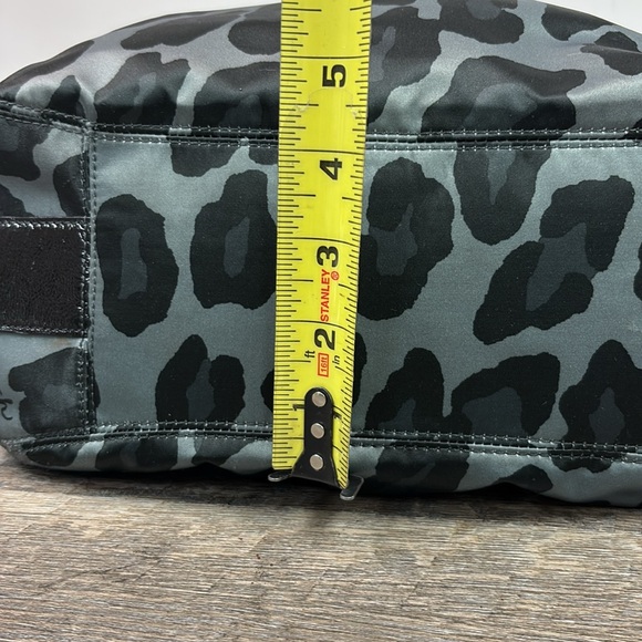 Coach MAGGIE Ocelot Leopard Print Hobo Shoulder Bag 15772 - Picture 13 of 13